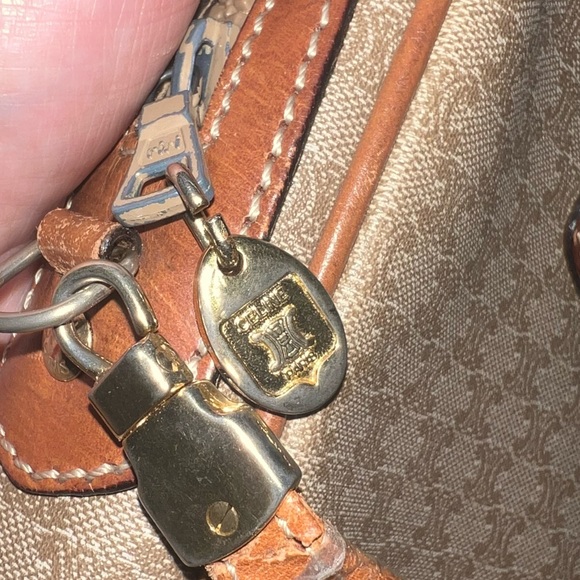Vintage authentic mini celine crossbody bag - Picture 5 of 10